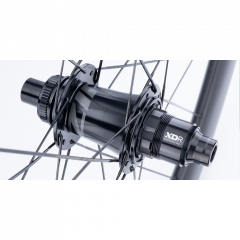 ZIPP Silniční náboj ZR176 zadní, Centerlock diskový, Black, 24 děr, 12x142 XDR ořech